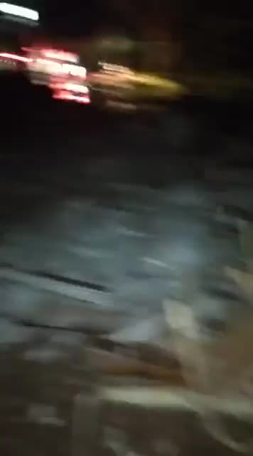 Explosão atinge 10 apartamentos de prédio em Campos do Jordão