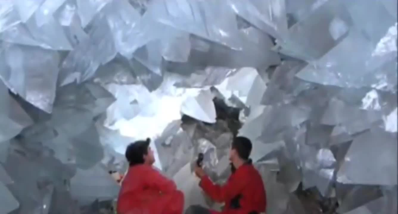 Massive Crystal Cave