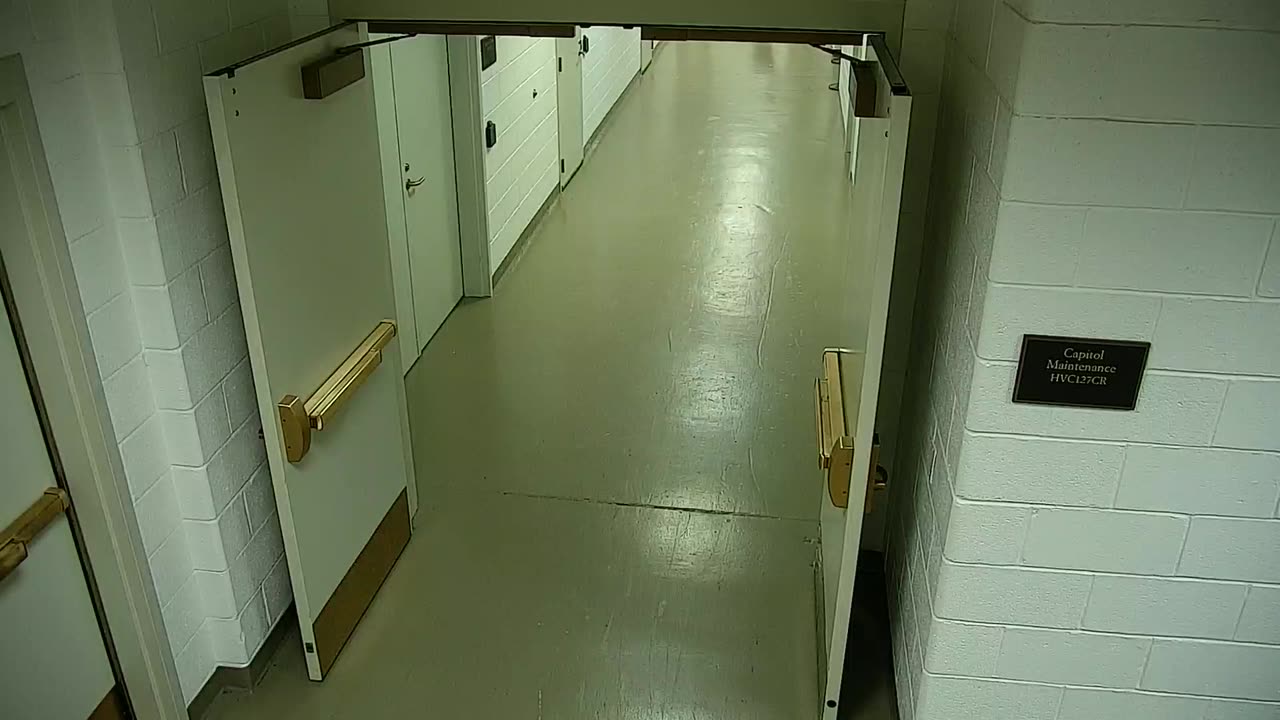 7111CVCULElevator#3nearHVC127_2021-01-06_11h00min02s680ms.mp4