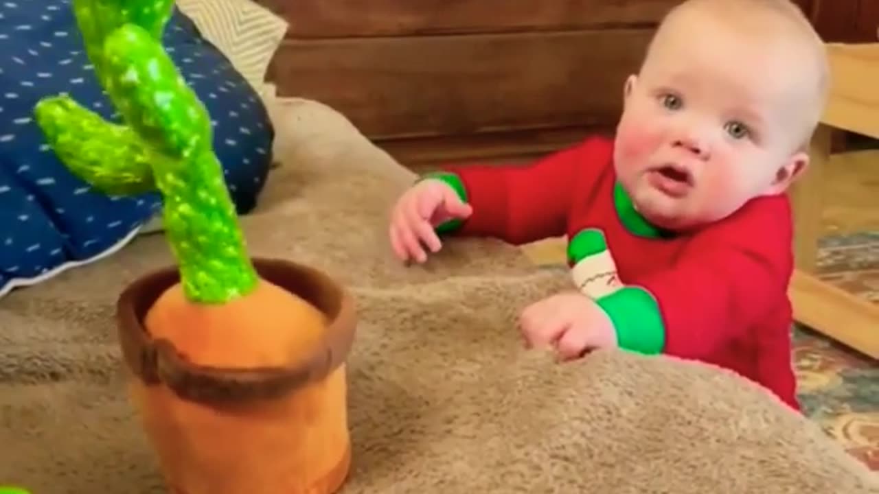 cutee baby funny video 😍🤭 #cutebaby #baby #shorts #funny