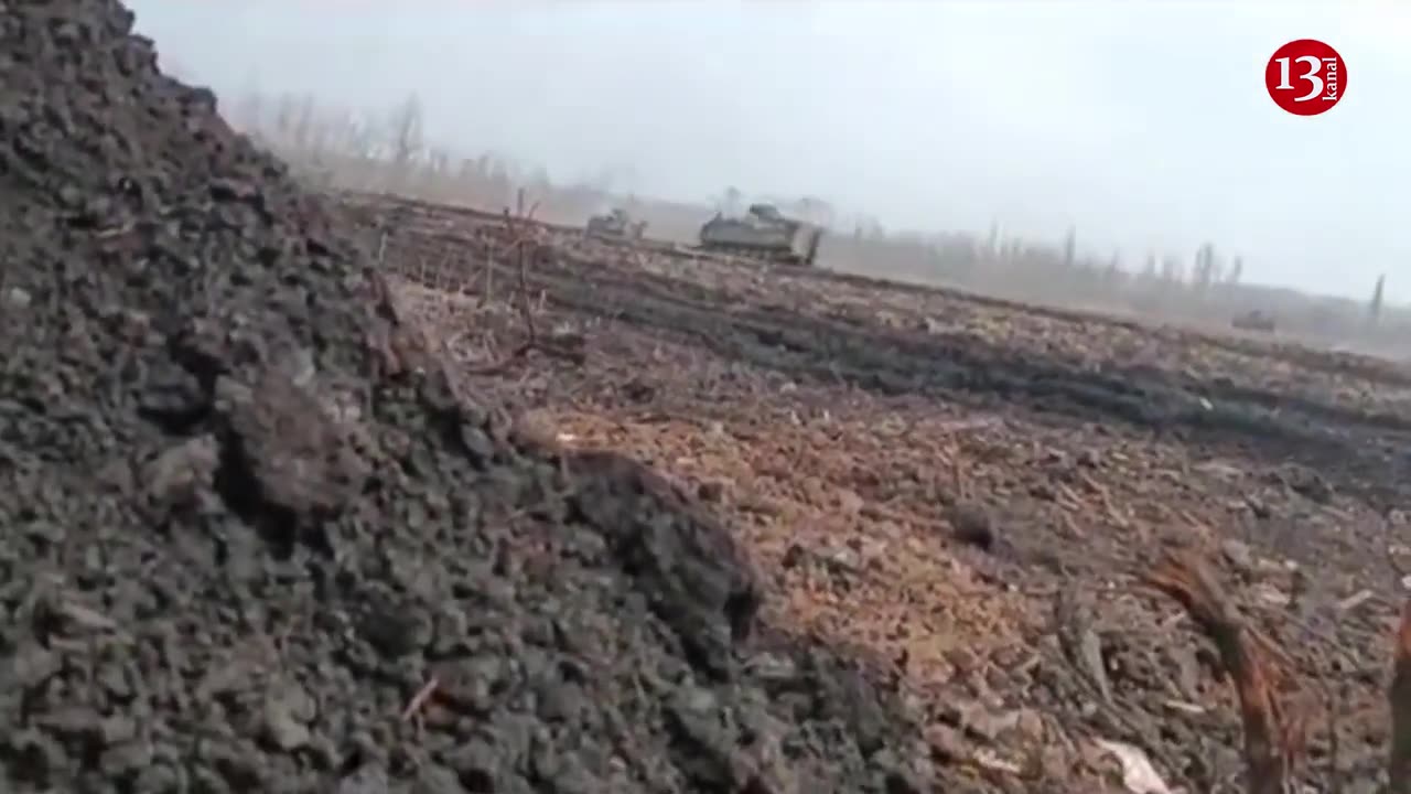 Ukrainian troops attack Russians in Bakhmut with infantry and US combat vehicles!!!!!!