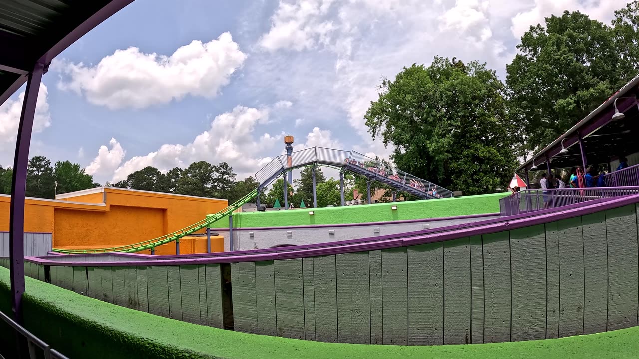 Off Ride Footage of THE JOKER FUNHOUSE COASTER at Six Flags Over Georgia, Atlanta, USA