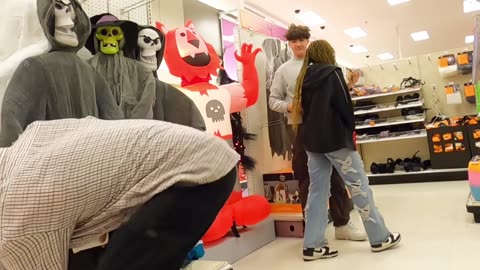 Watch People Flee - Hilarious FARTING Prank