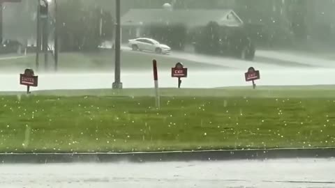 Hold on, Connecticut! People around the world are praying for the USA! Footage of events!