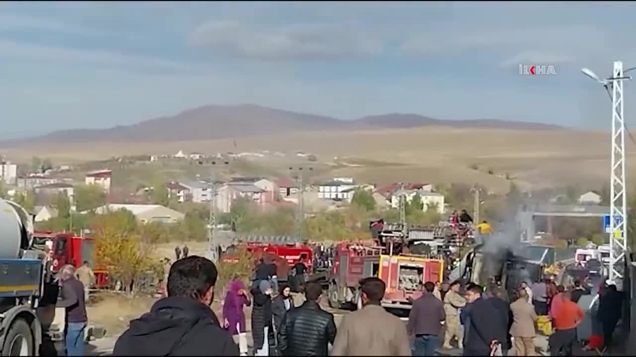 At least 7 people killed in horrible traffic accident in eastern Türkiye