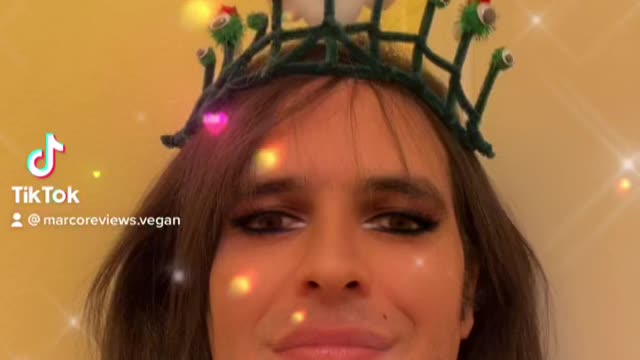 Self entertainment is an important life skills #comedy