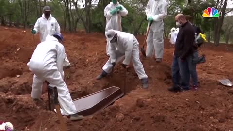 Brazil Passes 75,000 Coronavirus Deaths As Bolsonaro Stands By Hydroxychloroquine | NBC News NOW