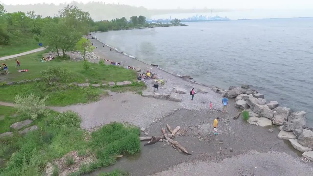 Drone captures phenomenal aerial images of Toronto coast