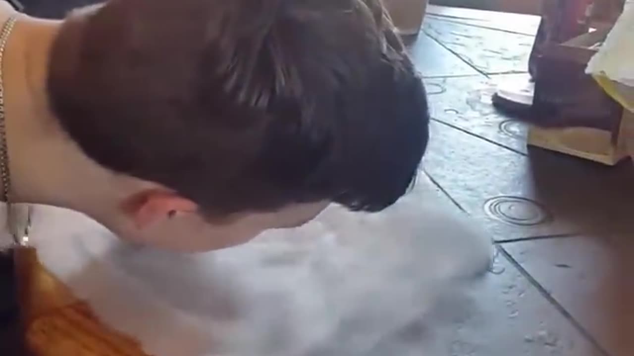 Vape trick TORNADO!!! SKILLS.