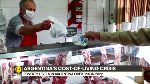 Argentina Economic Crisis: Residents search through garbage piles for food and clothes | WION