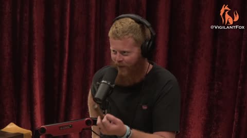 Oliver Anthony Leaves Joe Rogan in Awe, Saying He Finished "Rich Men North of Richmond" on the Fly