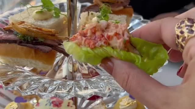 Reviewing NYC's most expensive afternoon tea