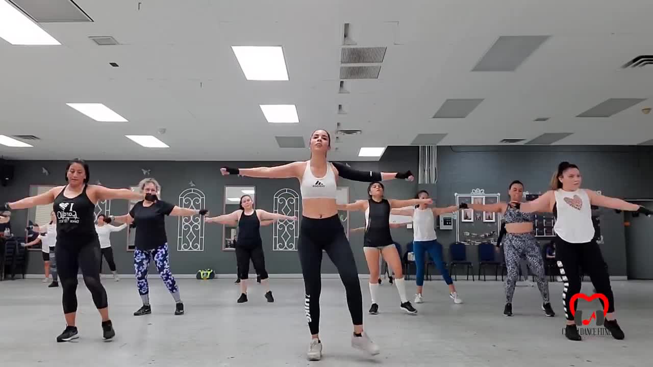 I LIKE TO MOVE IT - CARDIO DANCE FITNESS (1)