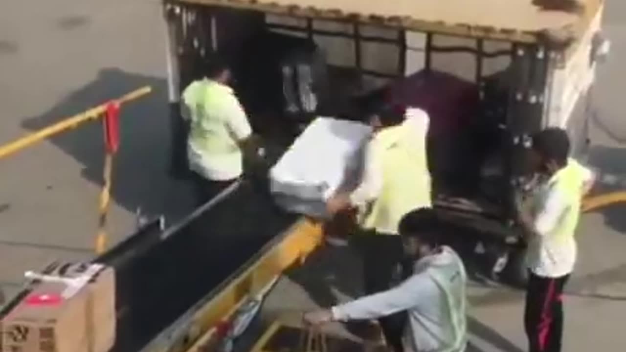 Baggage Handling: A Comparison of Airport Around the World