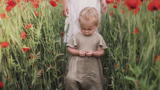 I walk alone, mom