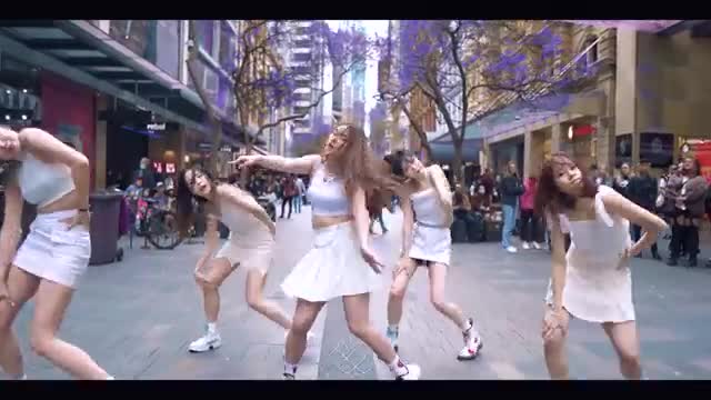 11_[KPOP IN PUBLIC] ITZY SNEAKERS Dance Cover ONE TAKE