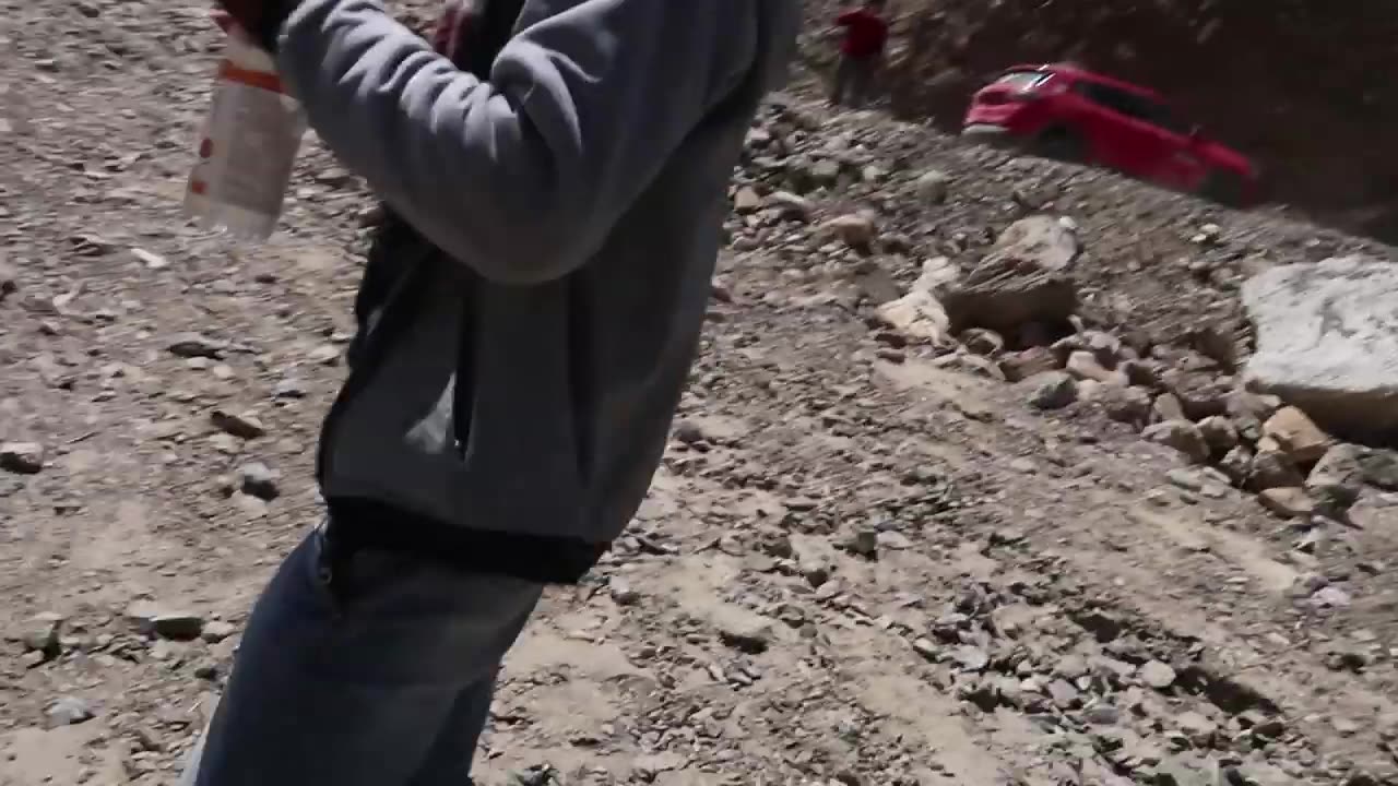 Why Are INDIANS So KIND? (Hitch Hiking In The HIMALAYAS)