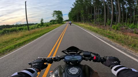 MT-07 Ride With Benelli TNT125