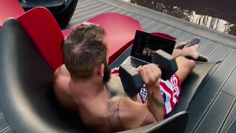 Andrew tate 100 shoulder raises
