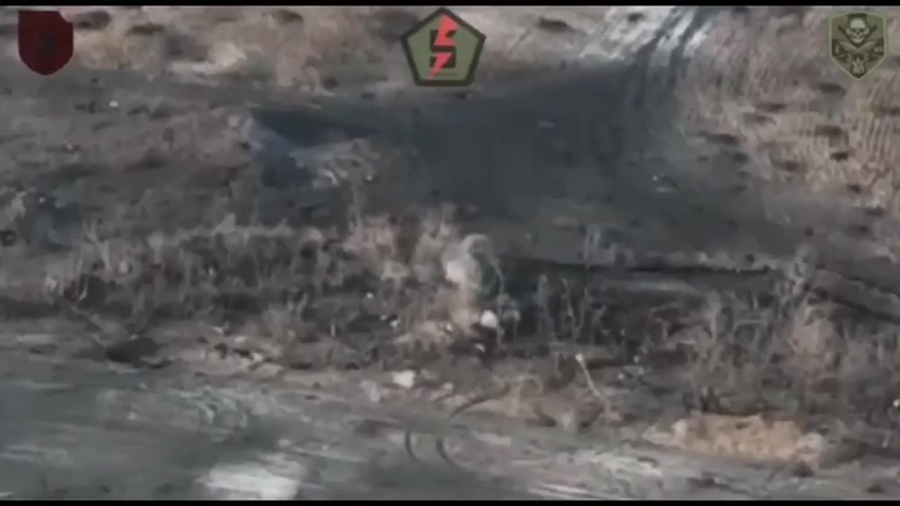 Bakhmut. russian invaders mixed with mud p2