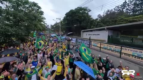 Powerful Demonstration of ‘We the People’ Happening Now in Brazil