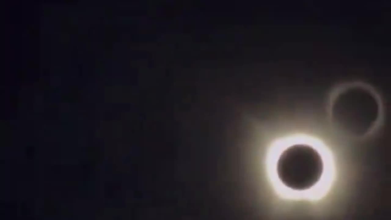 Total solar eclipse view from Downtown Dallas, Texas