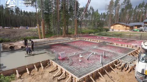 Начало строительства: кирпичный или УШП-фундамент?