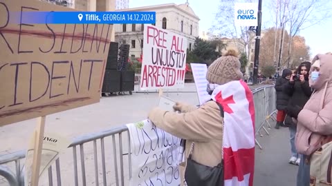 Hungría y Eslovaquia vetan las sanciones de la UE a funcionarios georgianos mientras continúan l…