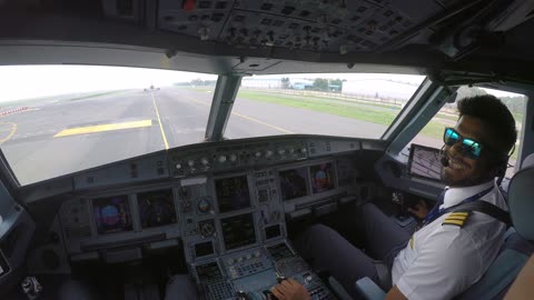 Manual Flying and landing in New Delhi rwy 11R
