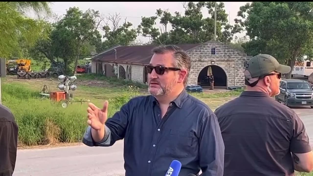 Sen Cruz GOES OFF on Regime Reporter