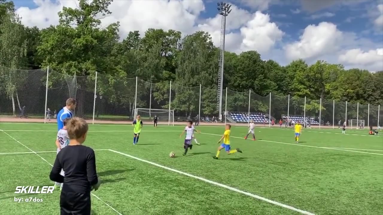 Gold golaso "the best goal ever".