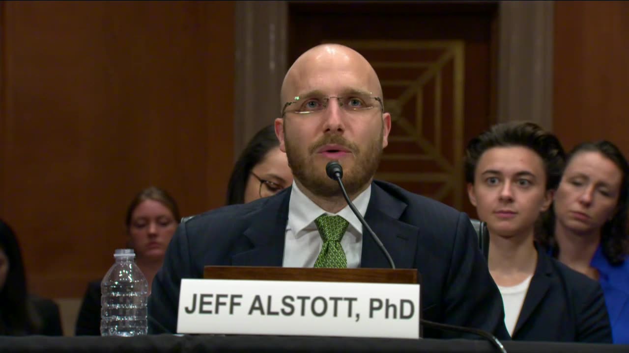 Lankford Asks to Define What "Responsible AI" Means