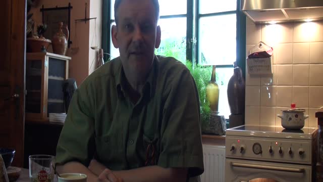 staatenlos.info Kriegsbericht 02.04.2022 - das Milliarden und Waffen an die Nazis in der Ukraine