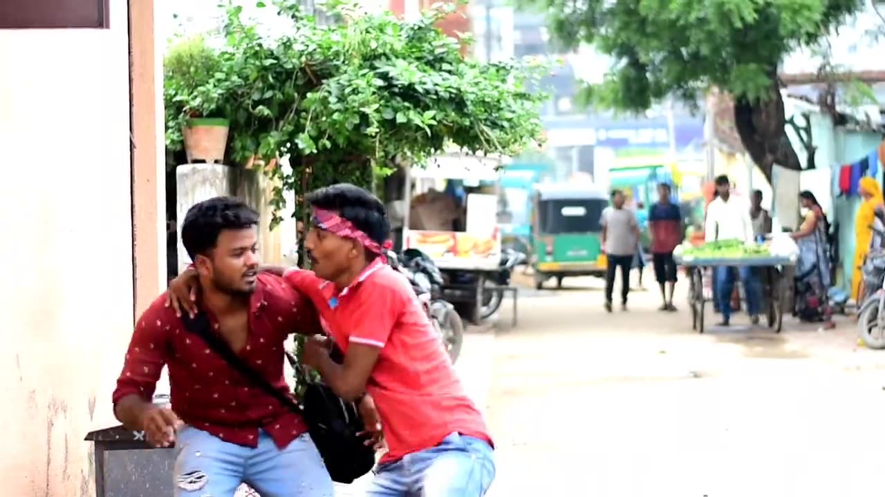 Kisi ko kuch batana nahi comedy video