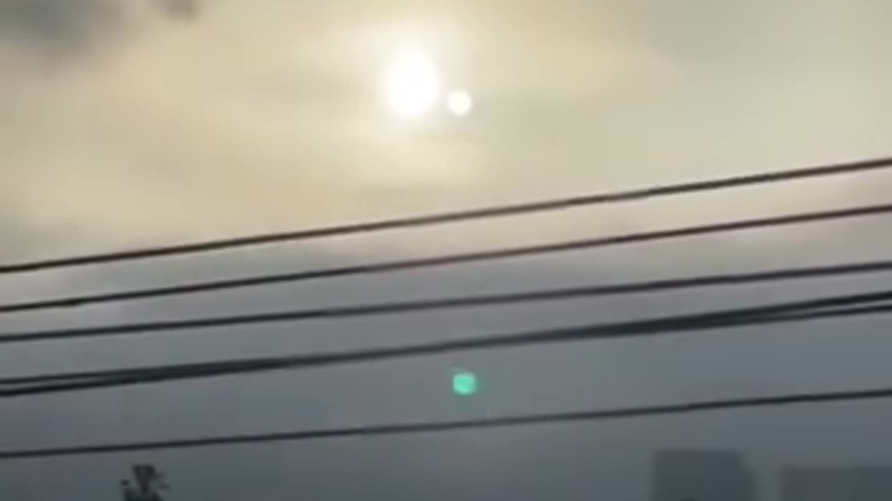 GENTLEMAN IN CALI CAPTURES THE SUN AND ?🧐?