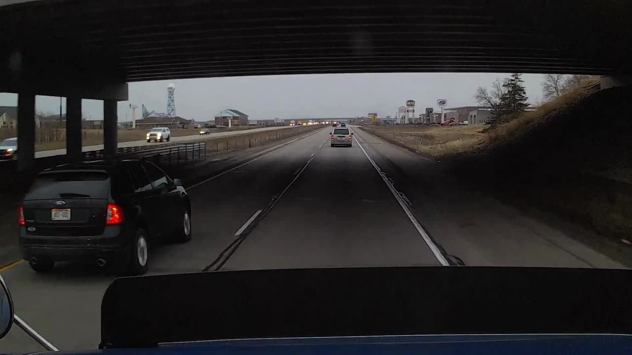 This Terrifying Dash Cam Footage Will Make Your Heart JUMP! - Cazy Dash Cam Scenes