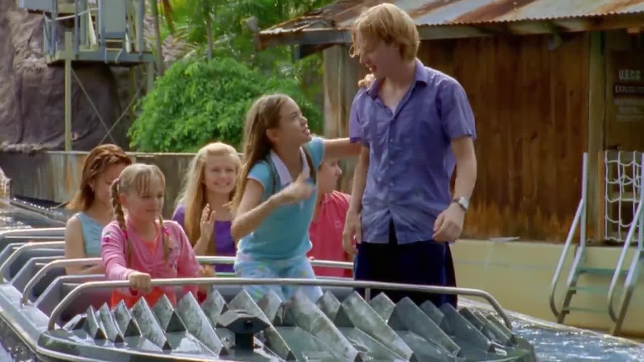 H2O - just add water S1 E19 - Hurricane Angela