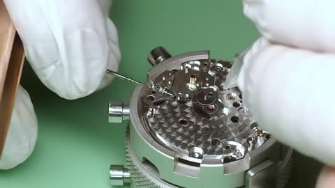 Watchmaking Magic! Rolex Yacht-Master II