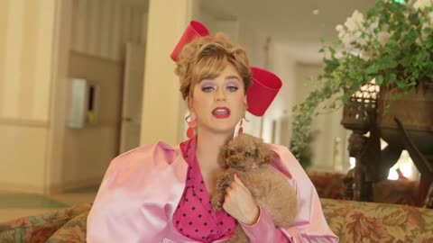 Katy perry with her Dog