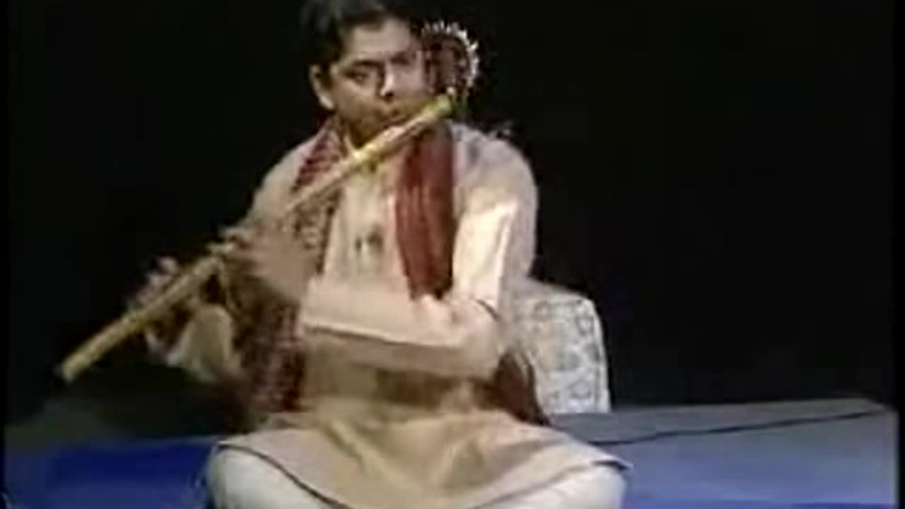 PRASAD BHANDARKAR BANSURI ---RAGA SHIVARANJANI