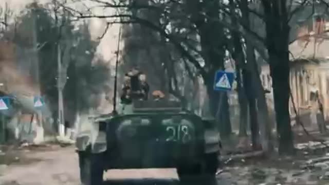 Life in Bakhmut now.