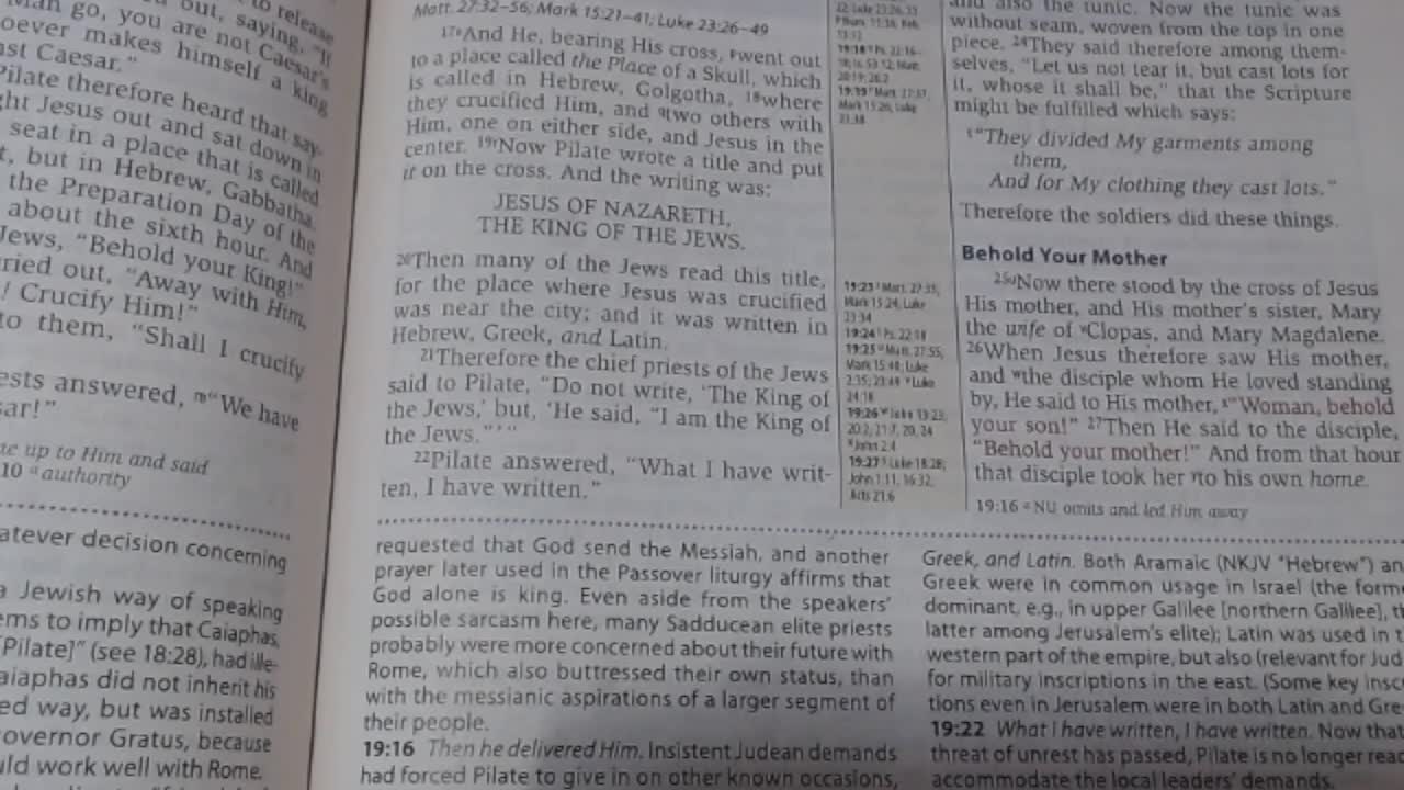 10-13-2022 - John 19:17 (The King on a Cross)