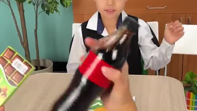 Playing this viral TikTok game with kid || POP IT! || FIDGET TRADING GAME with kids