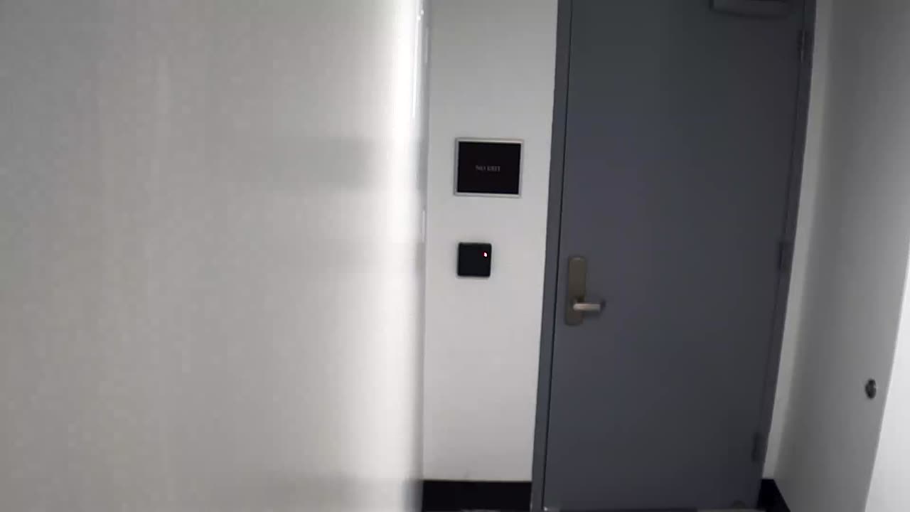 6144RHOBG2G201ABStairwayLobbyEntry_2021-01-06_08h00min01s987ms.mp4