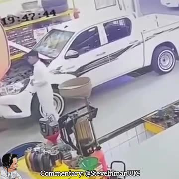 It's important to be aware of your surroundings unlike this guy.