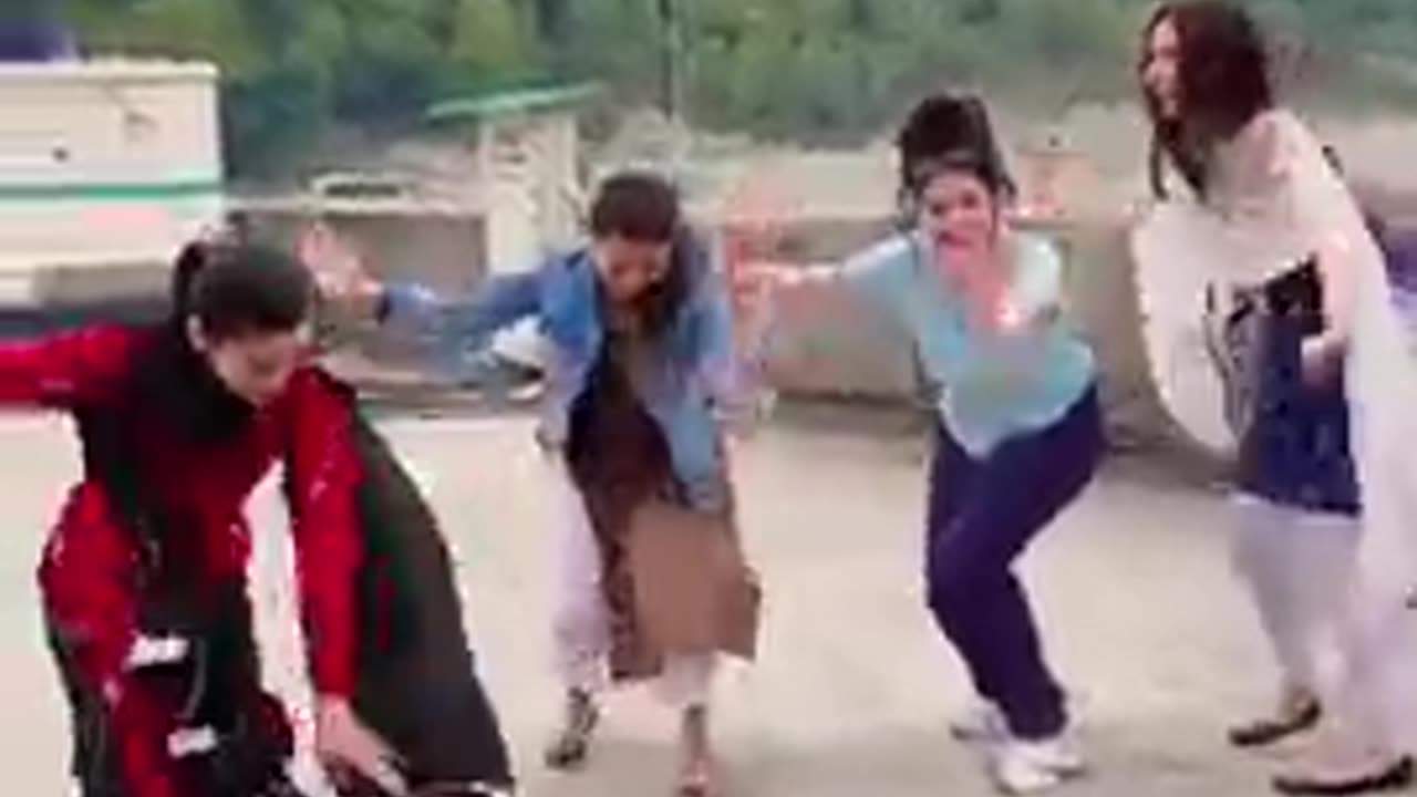 Cute girls dance