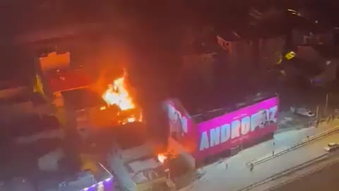 Powerful explosion in Istanbul