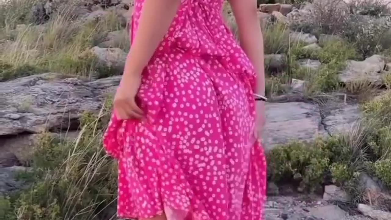 Girl hot dancing video