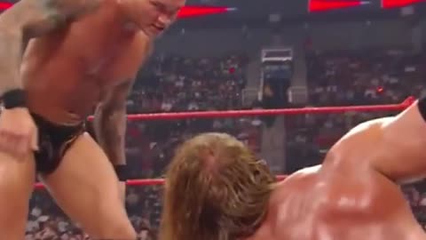 Randy vs TripleH