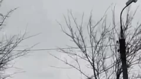 Raketové nosiče zahájily masivní údery a rakety se řítí nad hlavy Ukrajinců